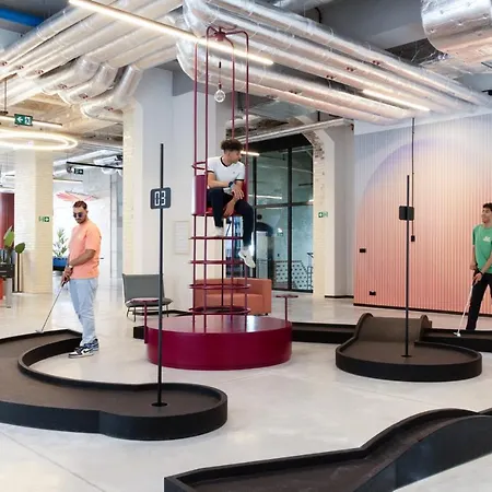 Apartment Basecamp By Xior Wroclaw