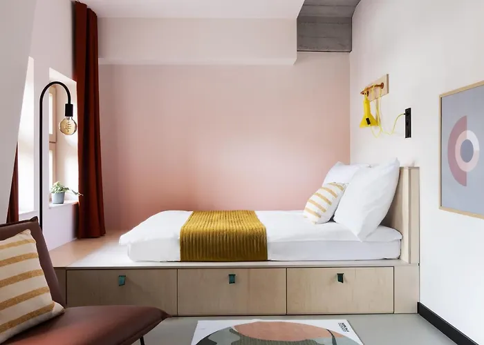 Basecamp By Xior * Wrocław