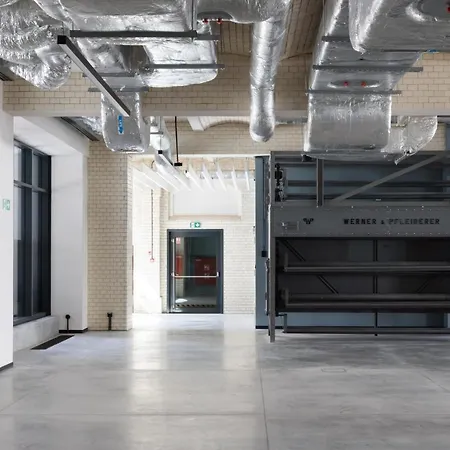 Basecamp By Xior * Wrocław