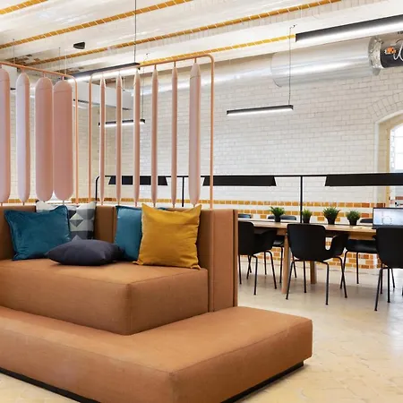 Apartment Basecamp By Xior Breslau